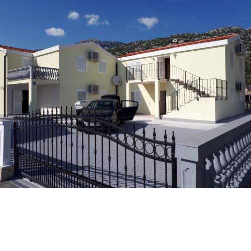 Apartmani Andrea