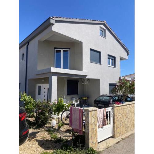 Apartmani Frane
