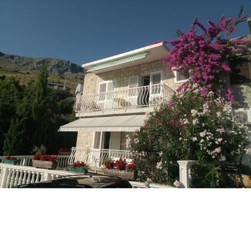 APARTMANI KUJUNDŽIĆ