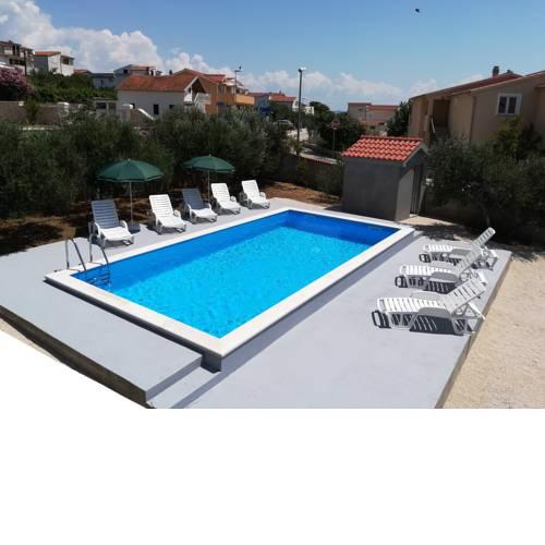 Apartmani Lory