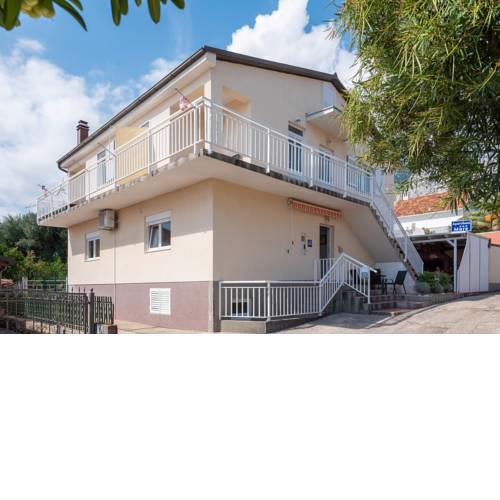 Apartmani Mare