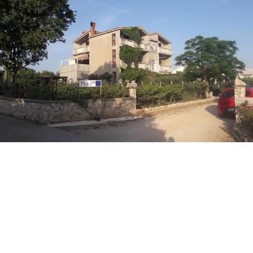 Apartmani Milka