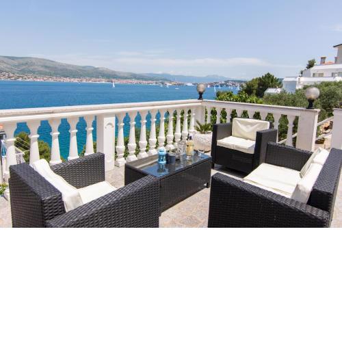 Apartmani Mlačić