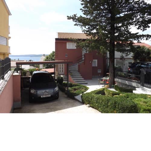 Apartmani Sara
