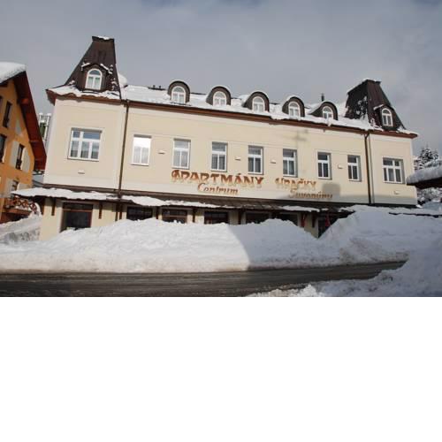 Apartmány Centrum with Garage