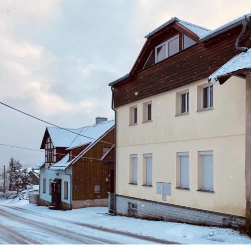 Apartmány Nad Šlikovkou