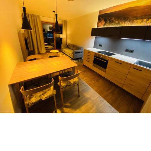 APARTMÁNY PADESÁTKA - Polední Kameny