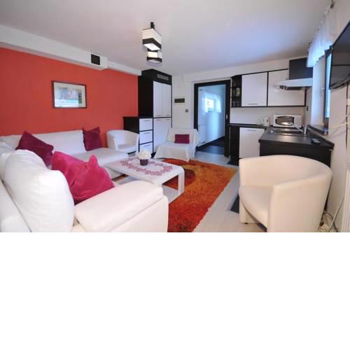 Apartmany pod Troma Korunami