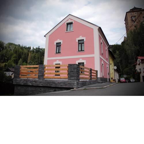 Apartmány v podhradí