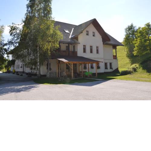 Apartmens and Rooms Šoštar