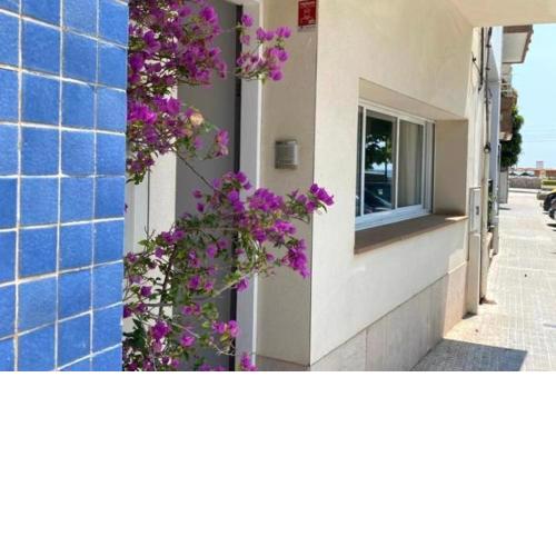 Apartment 1 min from the beach