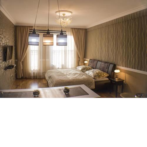 Apartment 122 Čertovka