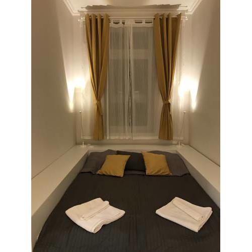 Apartment 42