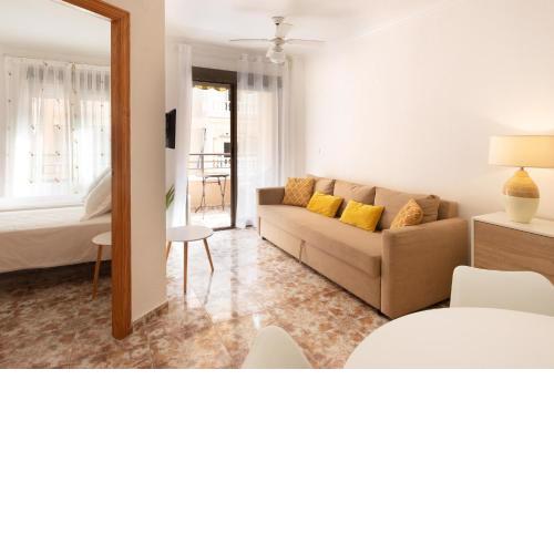 Apartment 50 meters from the beach
