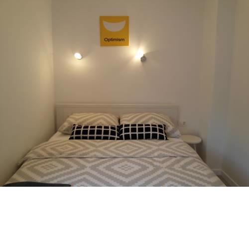 Apartment 52