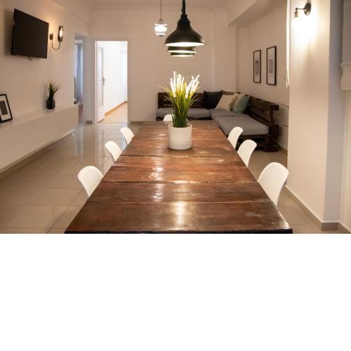 Apartment 7
