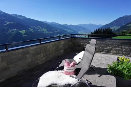 Apartment Alpenstyle by Katharina