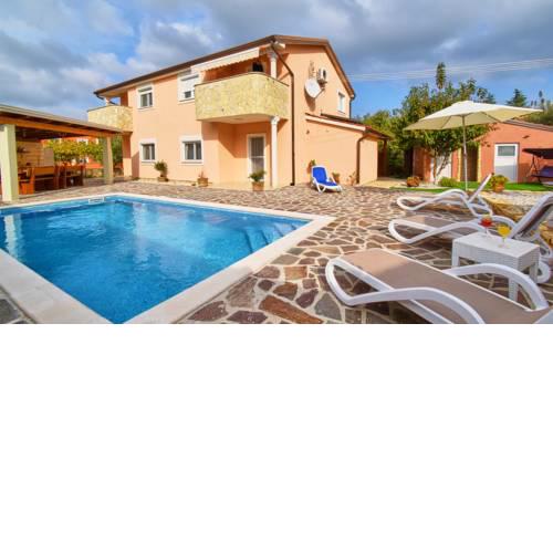 Apartment Amna