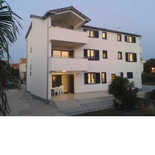 Apartment Ana