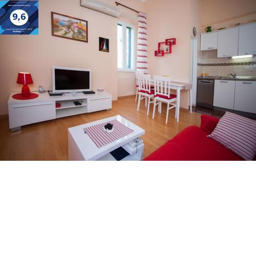 Apartment Anamarija-Bačvice