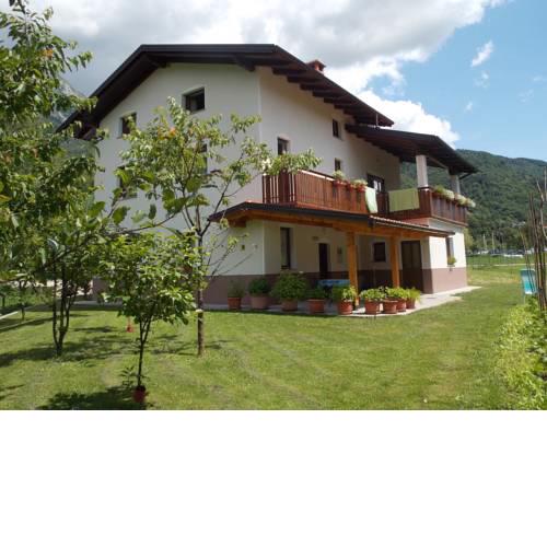 Apartment and Room Natasa