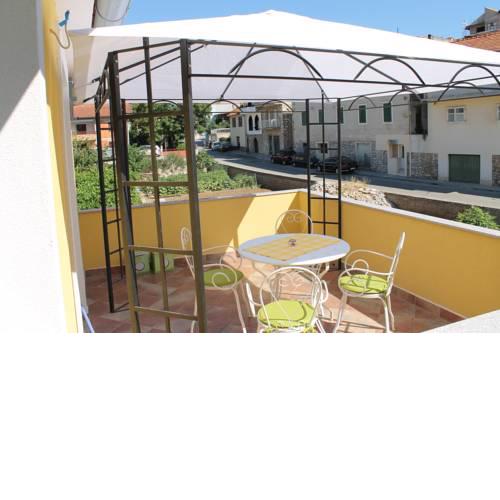Apartment Antić