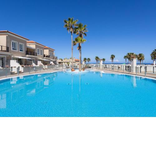 Apartment Apartment El Faro by Interhome