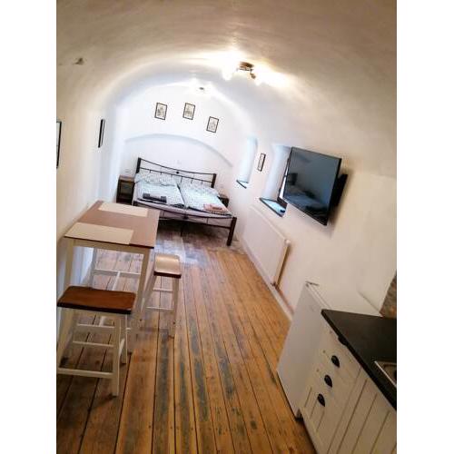 Apartment B B B