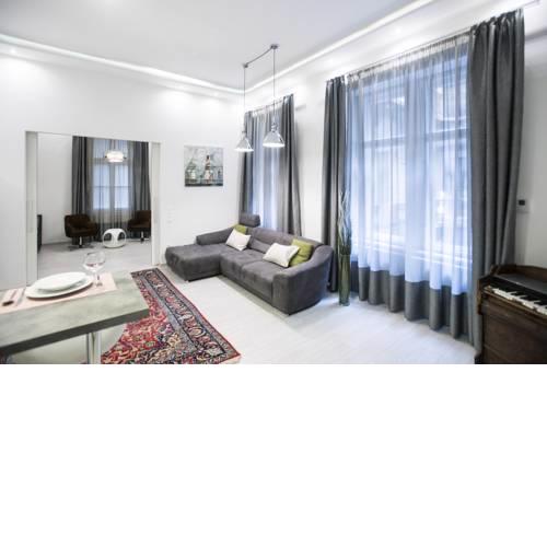 Apartment B18