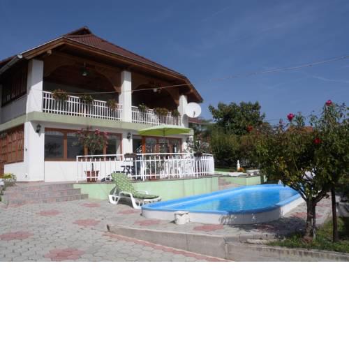 Apartment Balatonalmadi 11