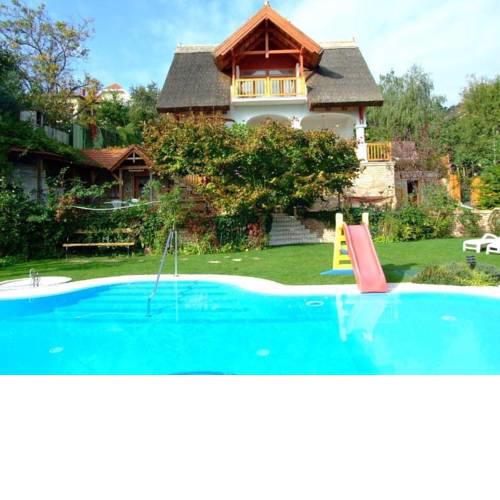 Apartment Balatonalmadi 4