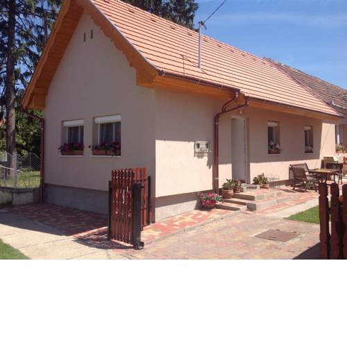 Apartment Balatonbereny 2