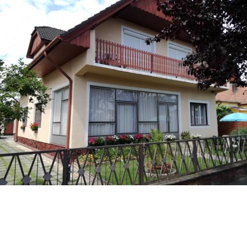 Apartment Balatonlelle, Lake Balaton 1