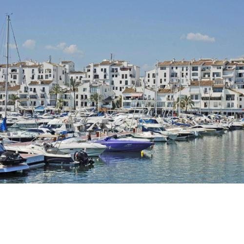 Apartment Banus