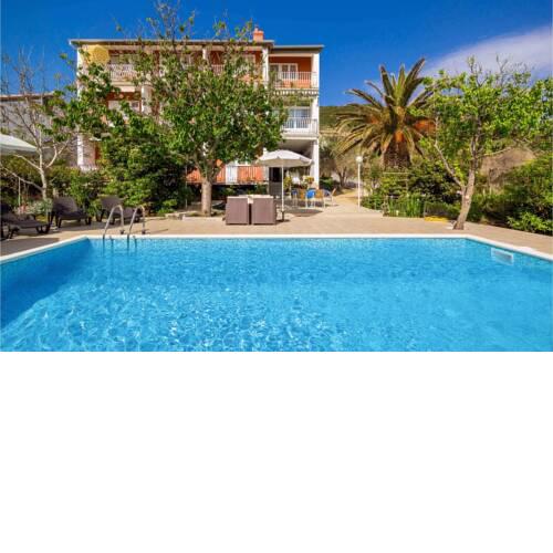 Apartment Barbat UV-1768