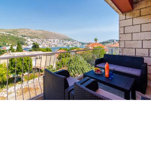 Apartment Bava