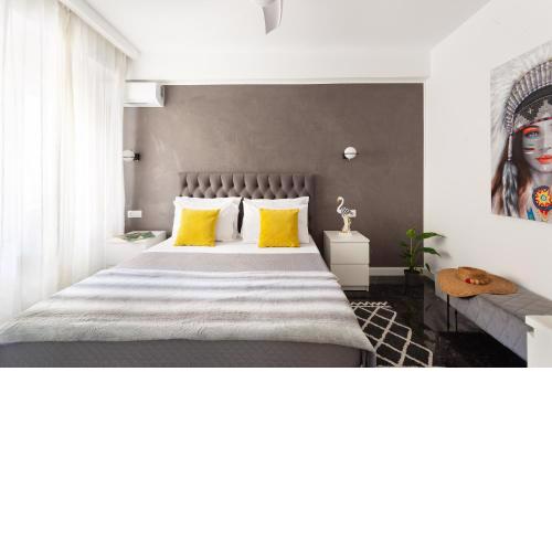 Apartment by Flisvos Marina