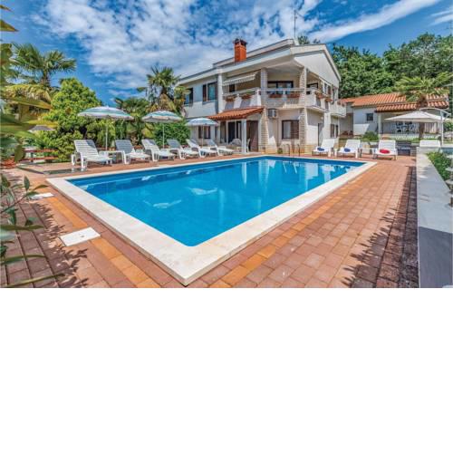 Apartment Cerova I