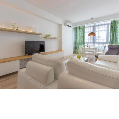 Apartment Chamartin-Ciudad Ramos Carrion by Interhome