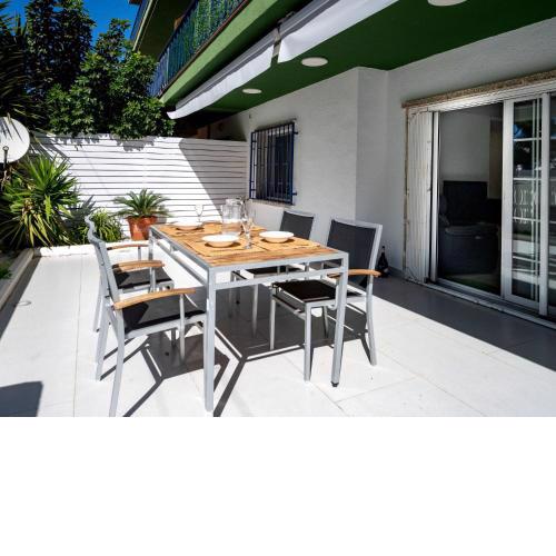 Apartment Cherry by Interhome