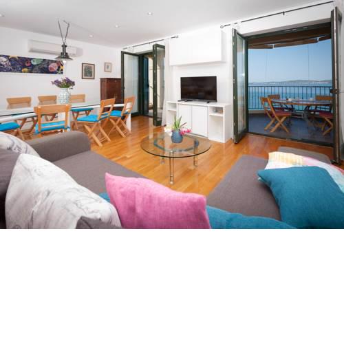Apartment Cinthija