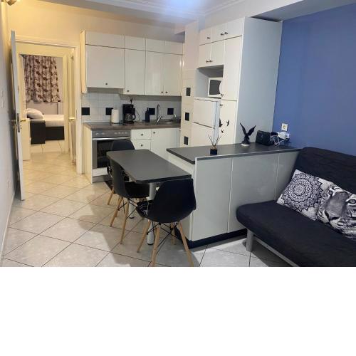 Apartment Close To Philopappous Hill