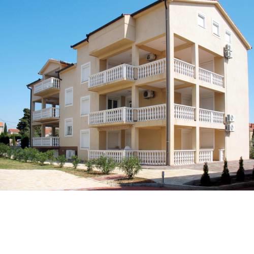 Apartment Davor (UGL516)