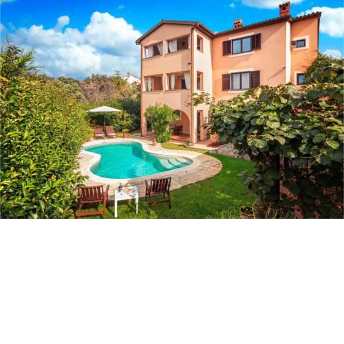 Apartment Debeli Vrv V