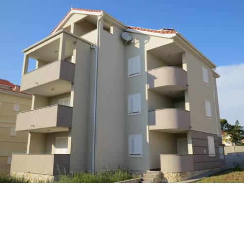 Apartment DENIS