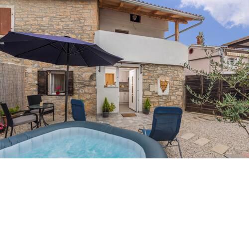 Apartment Dida Sime with Whirlpool
