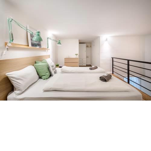 Apartment Downtown Dessewffy 35