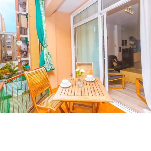 Apartment Eixample Dret Independencia Valenci by Interhome