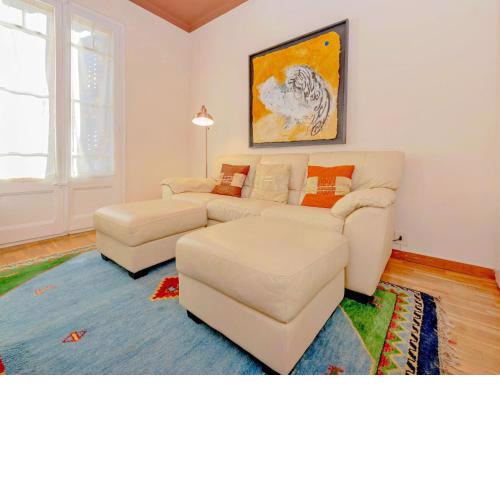 Apartment Eixample Esquerre Arago Rocafort by Interhome