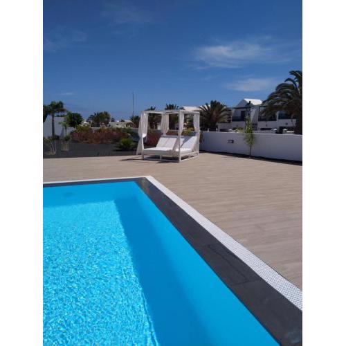 Apartment El Sueño - GREAT SEA VIEWS - SWIMMING POOL - free Wifi- smart TV-Residence SENATOR el majo